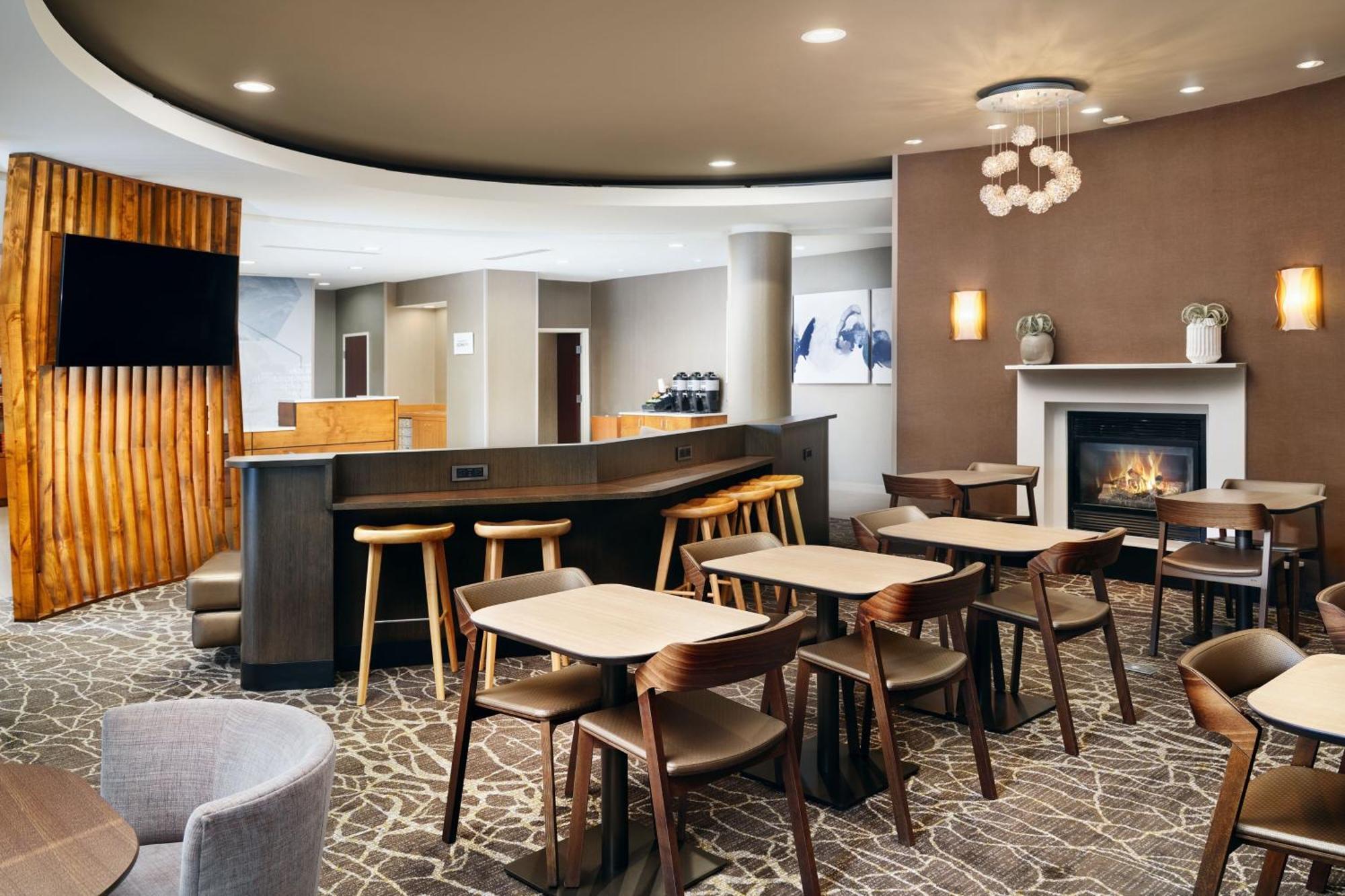 Springhill Suites Boulder Longmont Ngoại thất bức ảnh